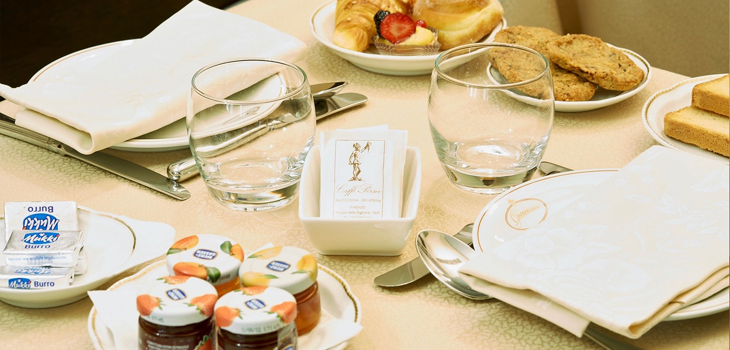 Breakfast Lunch Dinner - La Signoria di Firenze BnB
